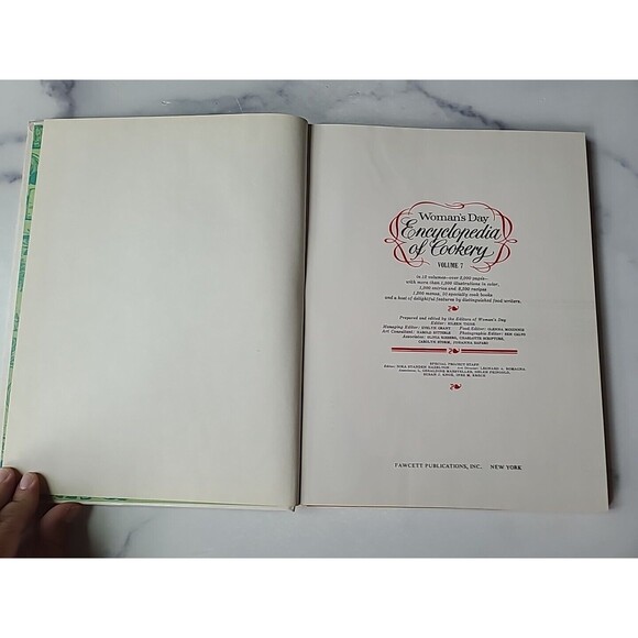 Woman's Day Encyclopedia Of Cookery Volume 7 - Picture 3 of 10